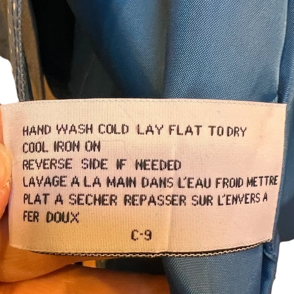 Tulle Women’s Lined blue dotted trench coat in Small - Picture 6 of 15